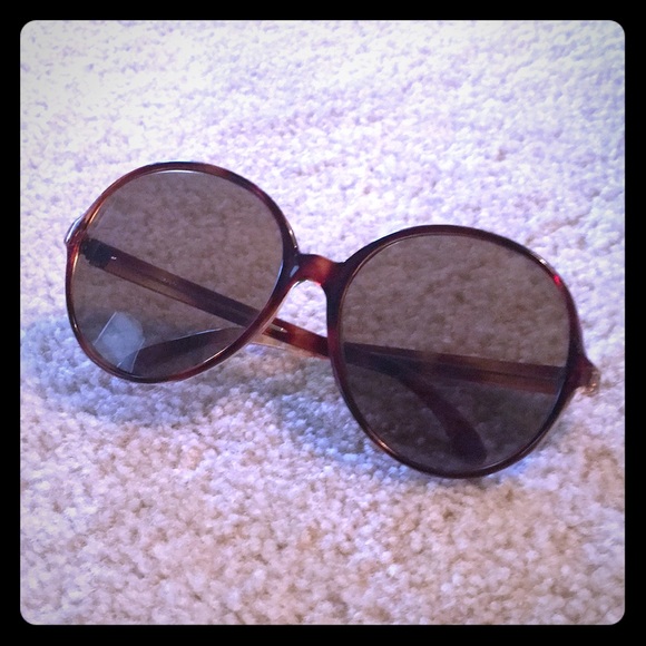 Accessories - Sunglasses